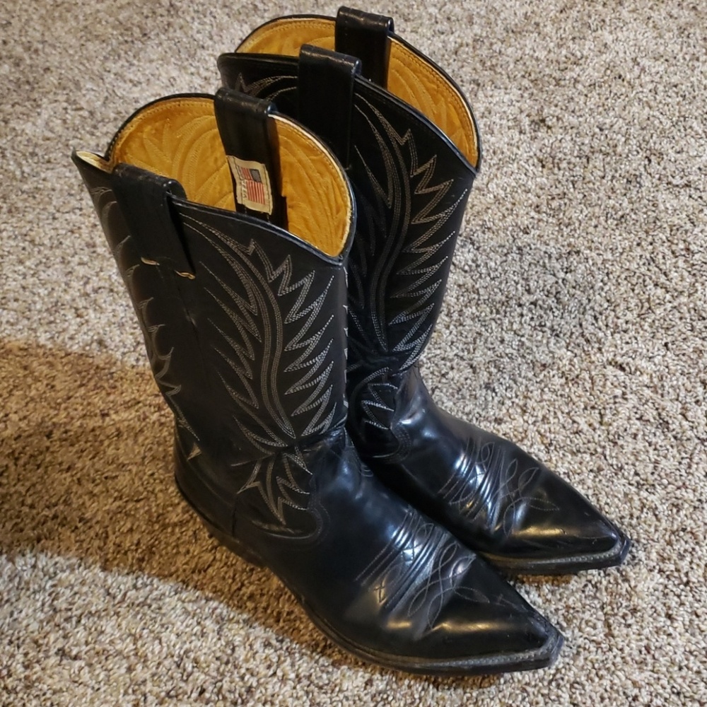Nocona Boots
